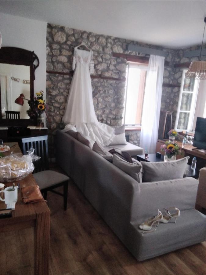 Crecian Water Front Apartment Aigeira Bagian luar foto